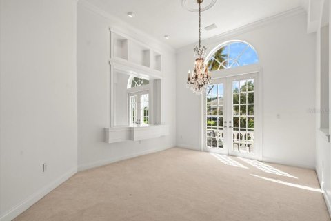 House in Lutz, Florida 4 bedrooms, 425.4 sq.m. № 1876795 - photo 14