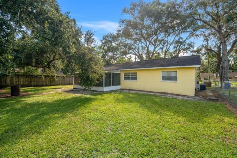 House in New Port Richey, Florida 2 bedrooms, 110 sq.m. № 1916345 - photo 28