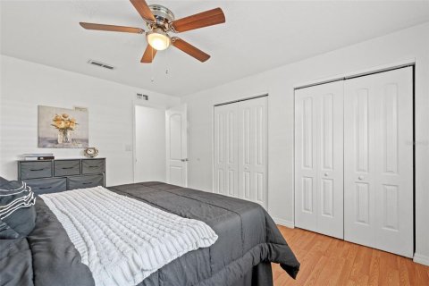 House in New Port Richey, Florida 2 bedrooms, 110 sq.m. № 1916345 - photo 20