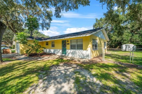 House in New Port Richey, Florida 2 bedrooms, 110 sq.m. № 1916345 - photo 4