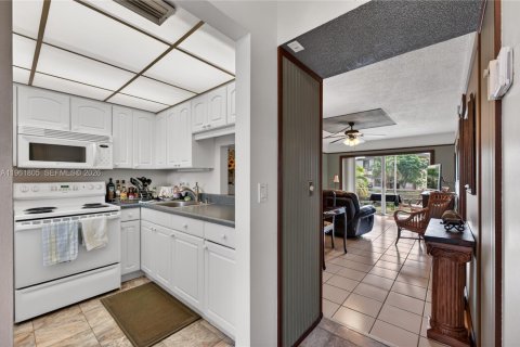 Купить кондоминиум в Лодердейл-Лейкс, Флорида 1 спальня, 71.35м2, № 2024385 - фото 7