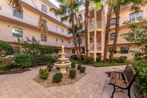 Condo in Venice, Florida, 3 bedrooms  № 1405091 - photo 28