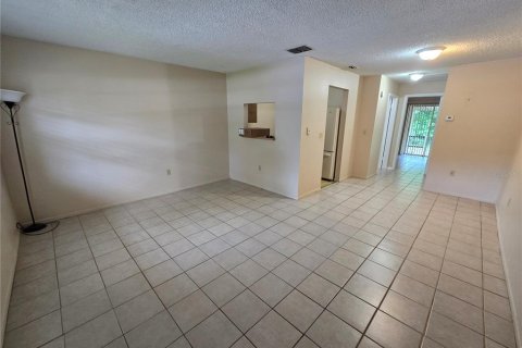 Condo in Tarpon Springs, Florida, 1 bedroom № 2348086 - photo 2