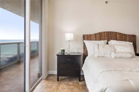Copropriété à louer à Hallandale Beach, Floride: 2 chambres, 135.45 m2 № 1616951 - photo 14