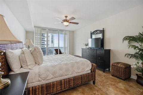 Copropriété à louer à Hallandale Beach, Floride: 2 chambres, 135.45 m2 № 1616951 - photo 11