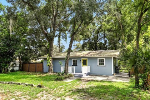 House in DeLand, Florida 3 bedrooms, 117.52 sq.m. № 2093028 - photo 26