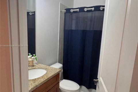 Touwnhouse à vendre à Homestead, Floride: 3 chambres, 135.92 m2 № 1979237 - photo 23