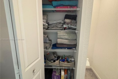 Touwnhouse à vendre à Homestead, Floride: 3 chambres, 135.92 m2 № 1979237 - photo 20