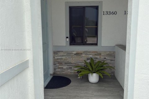 Touwnhouse à vendre à Homestead, Floride: 3 chambres, 135.92 m2 № 1979237 - photo 7