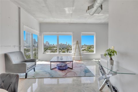 Condominio en venta en Miami, Florida, 2 dormitorios, 93.83 m2 № 2002393 - foto 2
