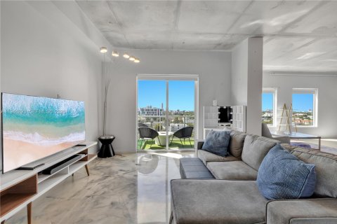 Condominio en venta en Miami, Florida, 2 dormitorios, 93.83 m2 № 2002393 - foto 6