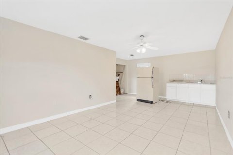 Casa en venta en Ruskin, Florida, 4 dormitorios, 166.76 m2 № 1908835 - foto 13