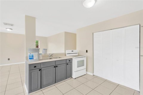 Casa en venta en Ruskin, Florida, 4 dormitorios, 166.76 m2 № 1908835 - foto 9