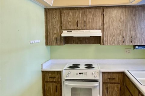 Villa ou maison à vendre à Bradenton, Floride: 2 chambres, 78.22 m2 № 1742891 - photo 6