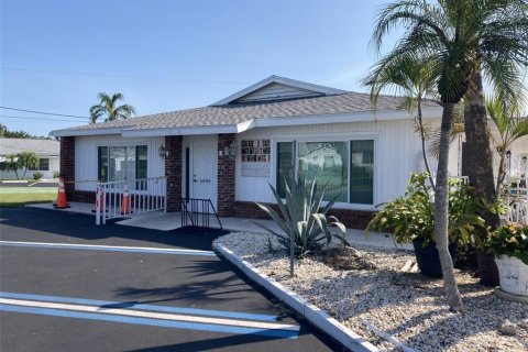 Villa ou maison à vendre à Bradenton, Floride: 2 chambres, 78.22 m2 № 1742891 - photo 20