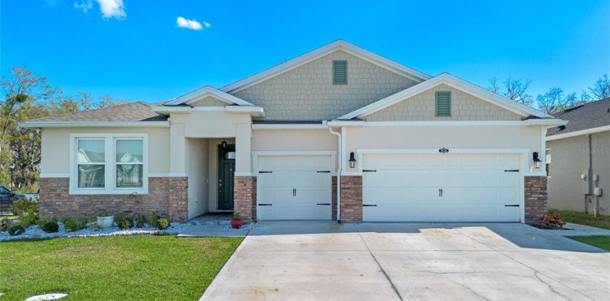 Casa en Kissimmee, Florida 4 dormitorios, 264.86 m2 № 1734089