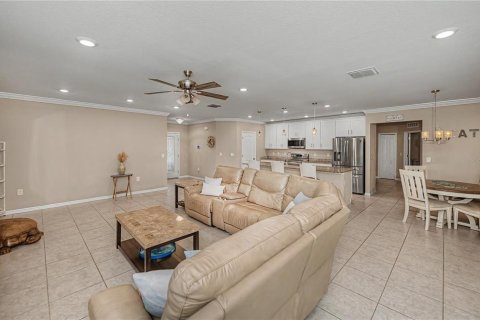 Villa ou maison à vendre à Punta Gorda, Floride: 4 chambres, 191.94 m2 № 2099795 - photo 18