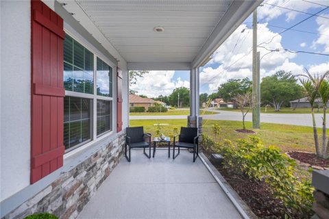 Villa ou maison à vendre à Punta Gorda, Floride: 4 chambres, 191.94 m2 № 2099795 - photo 11