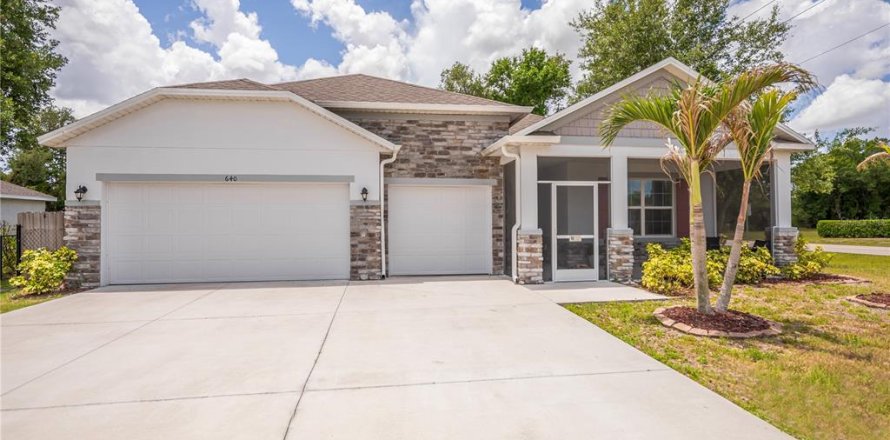Villa ou maison à Punta Gorda, Floride 4 chambres, 191.94 m2 № 2099795