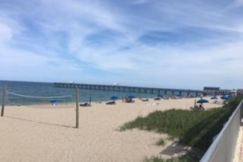 Villa ou maison à Lake Worth, Floride 2 chambres, 102.19 m2 № 850122