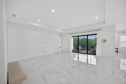 House in Bradenton, Florida 4 bedrooms, 256.6 sq.m. № 1792675 - photo 13