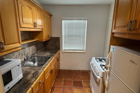 Copropriété à vendre à Miami Beach, Floride: 1 chambre, 56.67 m2 № 1946371 - photo 7