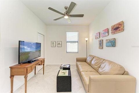 House in Bradenton, Florida 3 bedrooms, 131.64 sq.m. № 1631276 - photo 26