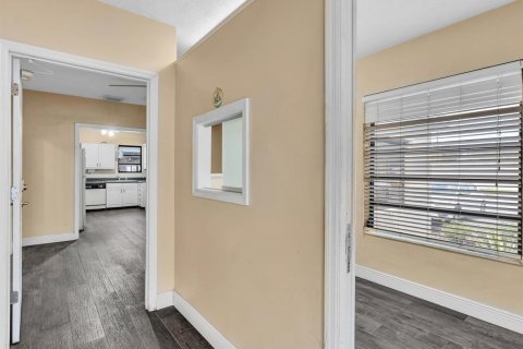 Propiedad comercial en venta en Davie, Florida № 2081580 - foto 13
