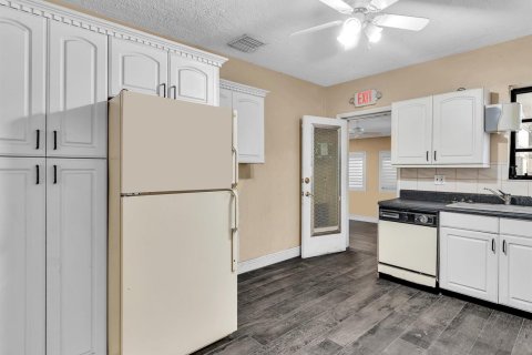 Propiedad comercial en venta en Davie, Florida № 2081580 - foto 29