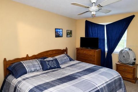 Villa ou maison à vendre à Seminole, Floride: 2 chambres, 102.19 m2 № 2431819 - photo 10