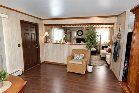 Villa ou maison à vendre à Seminole, Floride: 2 chambres, 102.19 m2 № 2431819 - photo 2