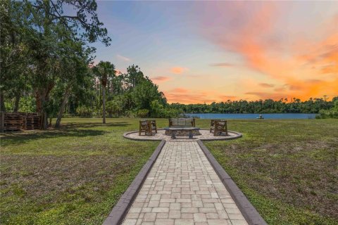 House in North Port, Florida 3 bedrooms, 241.82 sq.m. № 1725228 - photo 4