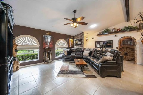 House in North Port, Florida 3 bedrooms, 241.82 sq.m. № 1725228 - photo 13
