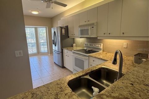 Condo in Venice, Florida, 2 bedrooms  № 1894865 - photo 18