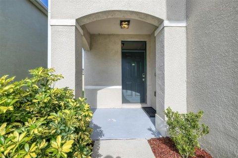 House in SOUTHSHORE BAY in Wimauma, Florida 4 bedrooms, 190.26 sq.m. № 1529174 - photo 26