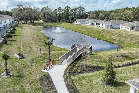 Townhouse in Edgewater, Florida 3 bedrooms, 127.55 sq.m. № 1853569 - photo 19