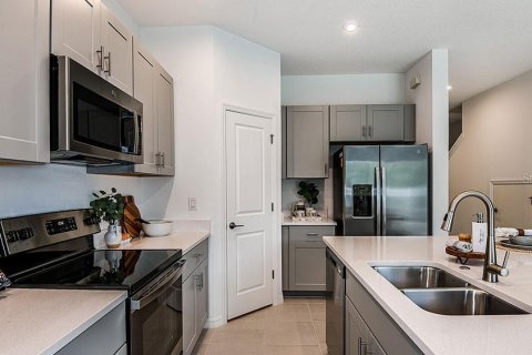 Townhouse in Edgewater, Florida 3 bedrooms, 127.55 sq.m. № 1853569 - photo 10