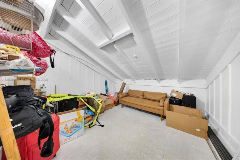 Townhouse in Miami, Florida 3 bedrooms, 164.81 sq.m. № 1872107 - photo 30