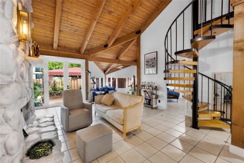 Townhouse in Miami, Florida 3 bedrooms, 164.81 sq.m. № 1872107 - photo 18