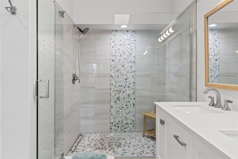 Condo in Tierra Verde, Florida, 3 bedrooms  № 2381322 - photo 22