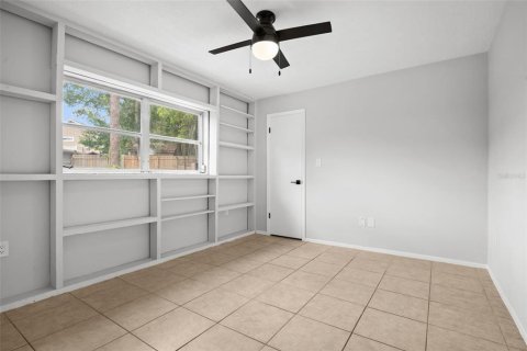 House in Tarpon Springs, Florida 4 bedrooms, 202.62 sq.m. № 2238450 - photo 17