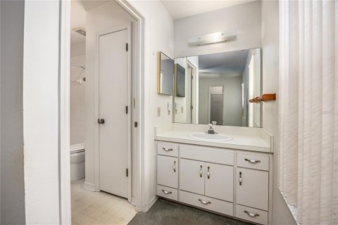 Villa ou maison à vendre à Gainesville, Floride: 2 chambres, 121.89 m2 № 1717258 - photo 12