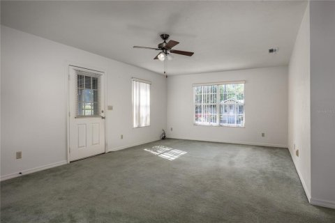 Villa ou maison à vendre à Gainesville, Floride: 2 chambres, 121.89 m2 № 1717258 - photo 9