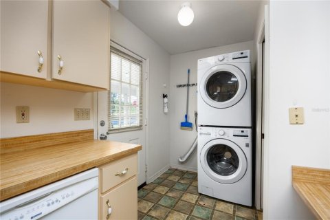 Villa ou maison à vendre à Gainesville, Floride: 2 chambres, 121.89 m2 № 1717258 - photo 19