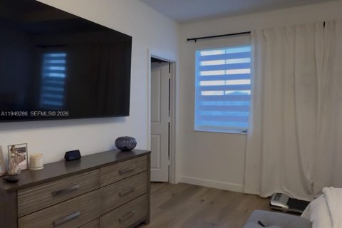 House in Homestead, Florida 3 bedrooms, 274.34 sq.m. № 2006784 - photo 7