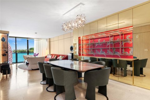 Condo in Bay Harbor Islands, Florida, 3 bedrooms № 2255681 - photo 3