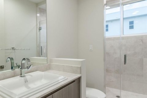 Condominio en alquiler en Hutchinson Island South, Florida, 3 dormitorios, 162.3 m2 № 1865284 - foto 18