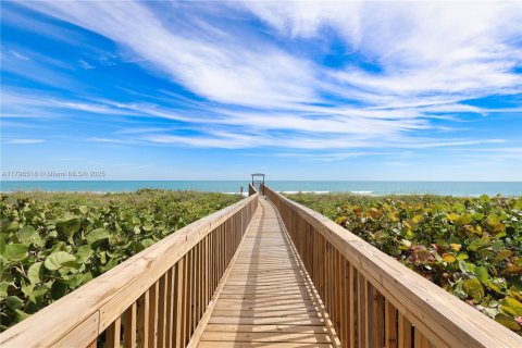 Condominio en alquiler en Hutchinson Island South, Florida, 3 dormitorios, 162.3 m2 № 1865284 - foto 26