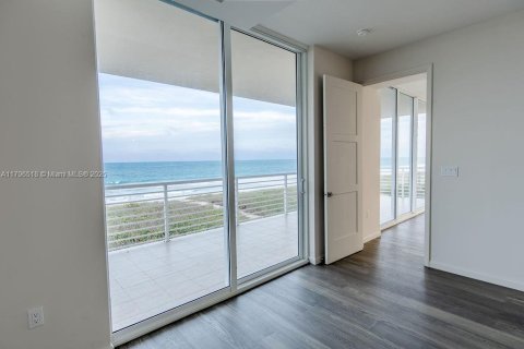 Condominio en alquiler en Hutchinson Island South, Florida, 3 dormitorios, 162.3 m2 № 1865284 - foto 17