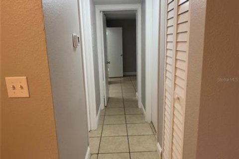 Appartement à louer à Orlando, Floride: 2 chambres, 86.77 m2 № 2408992 - photo 10